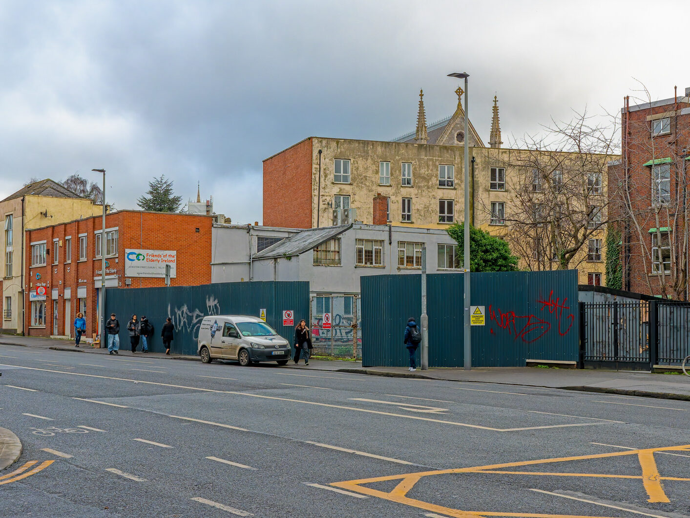 BOLTON STREET [WOULD YOU CONSIDER TO BE AN UGLY STREET]-246648-1