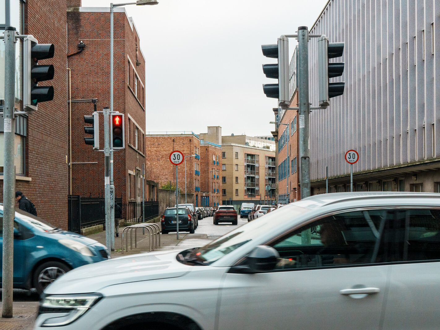 BOLTON STREET [WOULD YOU CONSIDER TO BE AN UGLY STREET]-246650-1
