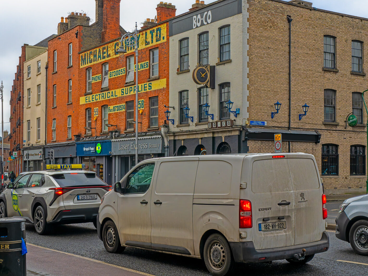 BOLTON STREET [WOULD YOU CONSIDER TO BE AN UGLY STREET]-246652-1