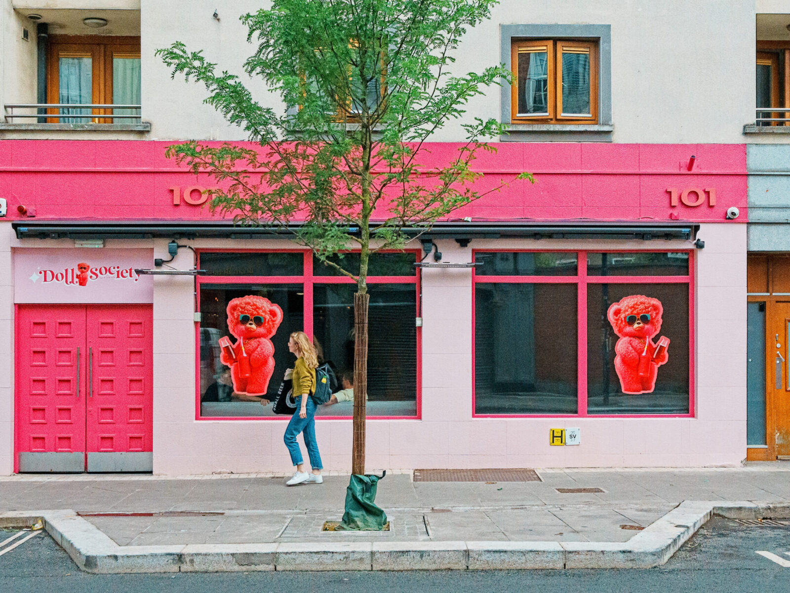 THIS IS NOW MOLLY'S BAR [THE DOLL SOCIETY AS IT WAS IN JULY 2023]-249574